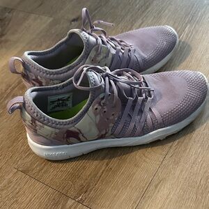 Nike Women's Lavender Athletic Shoes